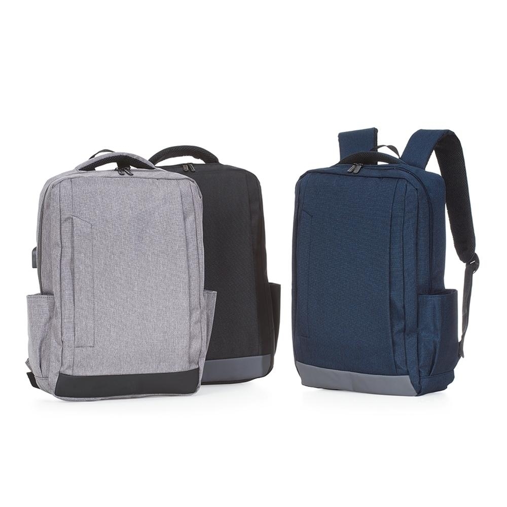 MOCHILA NYLON 27L C/ USB - 03034